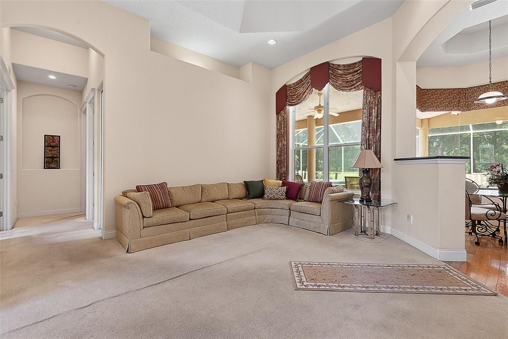 For Sale: $550,000 (4 beds, 3 baths, 2532 Square Feet)