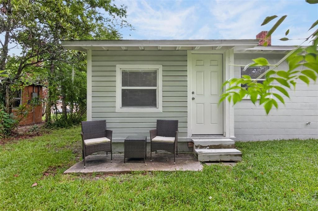 For Sale: $175,000 (2 beds, 1 baths, 755 Square Feet)
