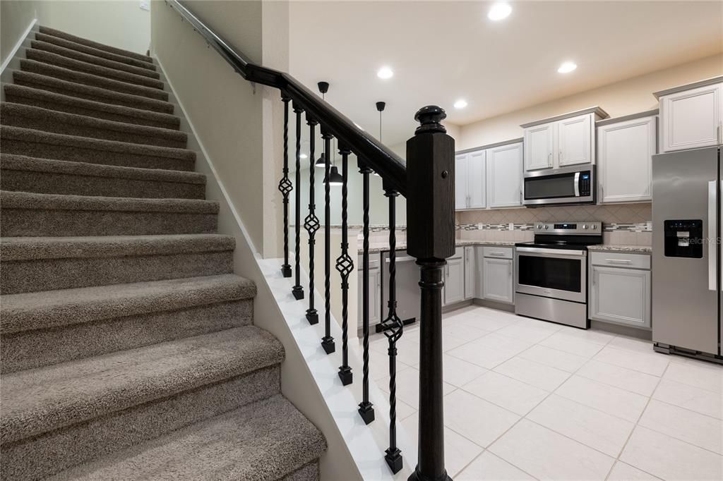 В аренду: $2,350 (3 спален, 2 ванн, 1708 Квадратных фут)