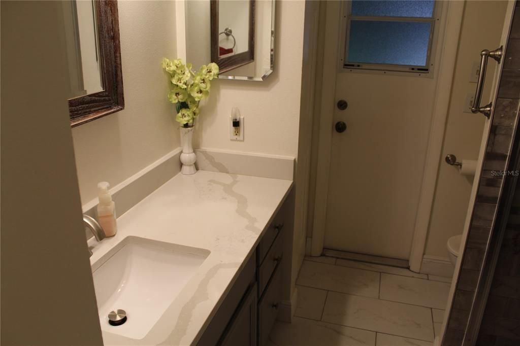 En Venta: $299,000 (3 camas, 2 baños, 1470 Pies cuadrados)