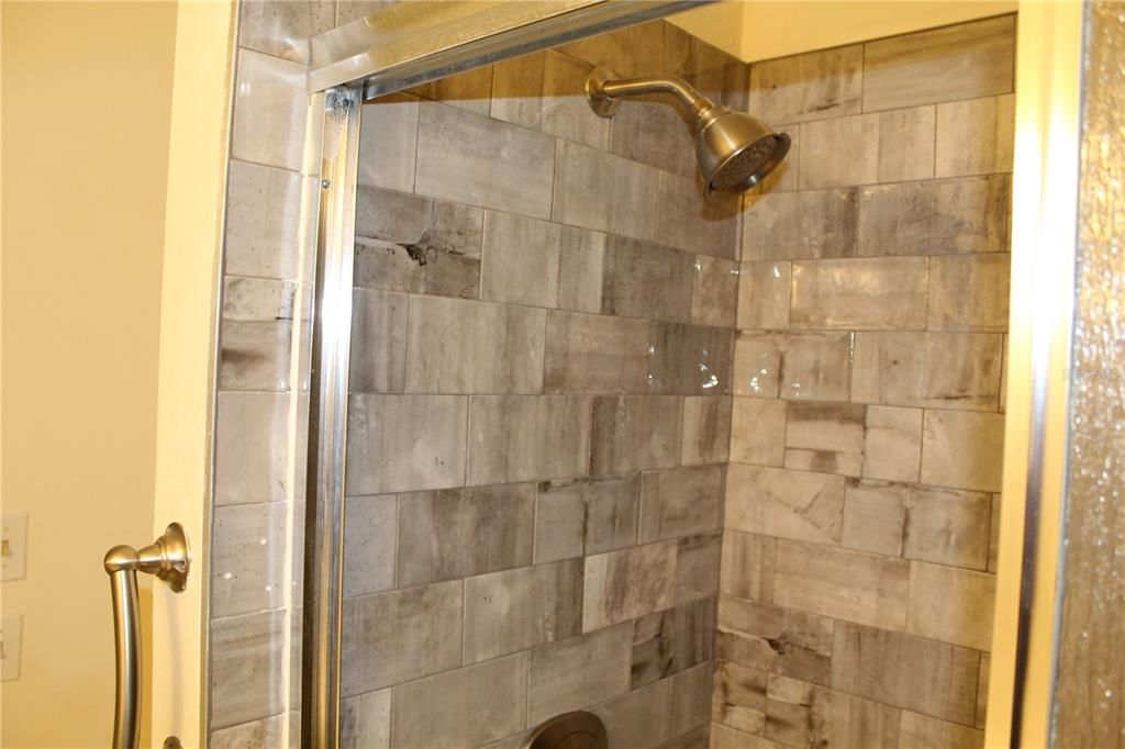 En Venta: $299,000 (3 camas, 2 baños, 1470 Pies cuadrados)