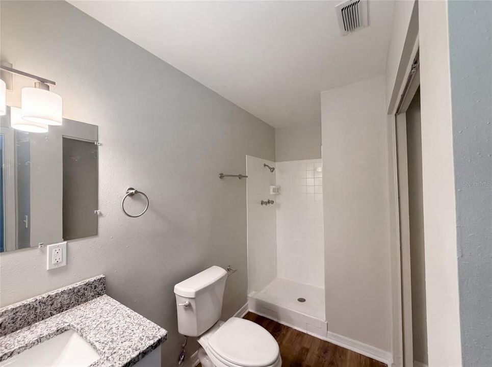 For Sale: $219,000 (3 beds, 2 baths, 1423 Square Feet)