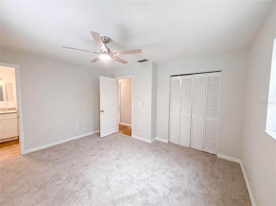 For Sale: $219,000 (3 beds, 2 baths, 1423 Square Feet)