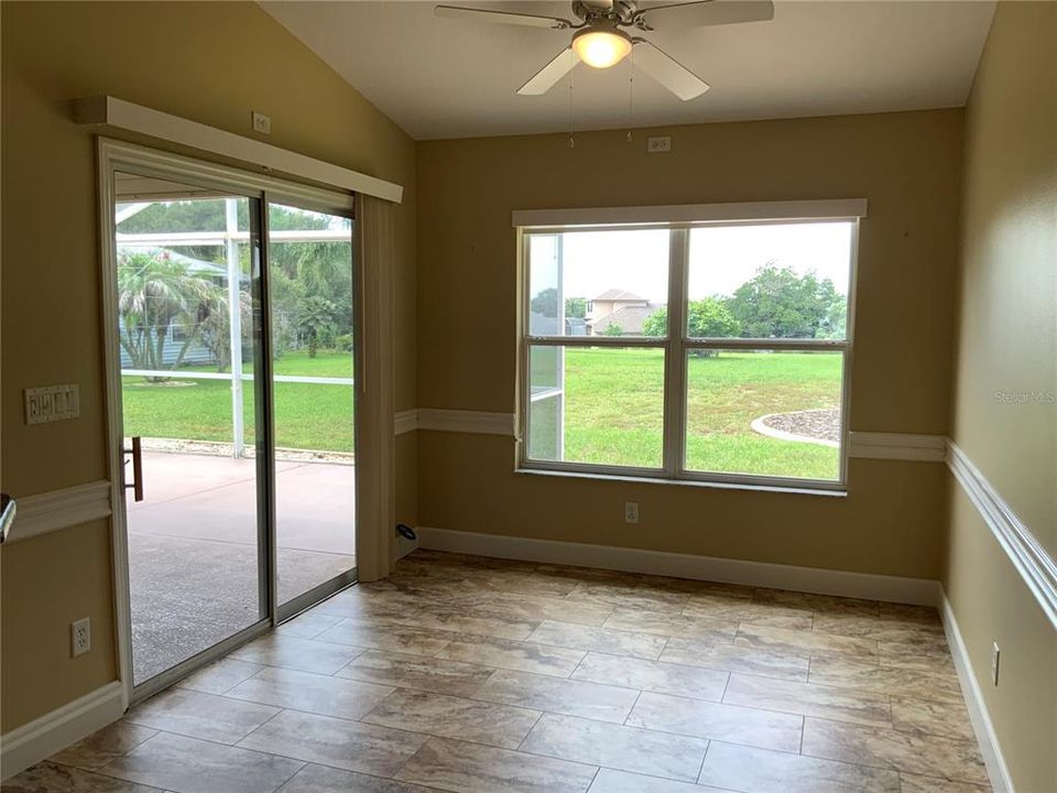For Sale: $349,000 (4 beds, 2 baths, 1959 Square Feet)