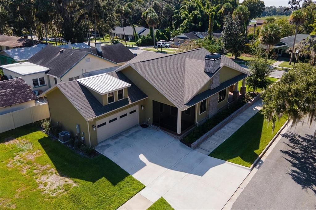 For Rent: $3,950 (3 beds, 3 baths, 1761 Square Feet)