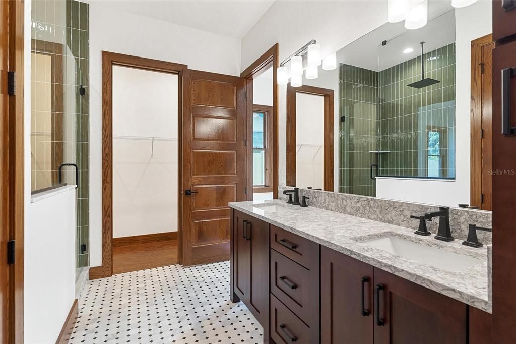 For Rent: $3,950 (3 beds, 3 baths, 1761 Square Feet)