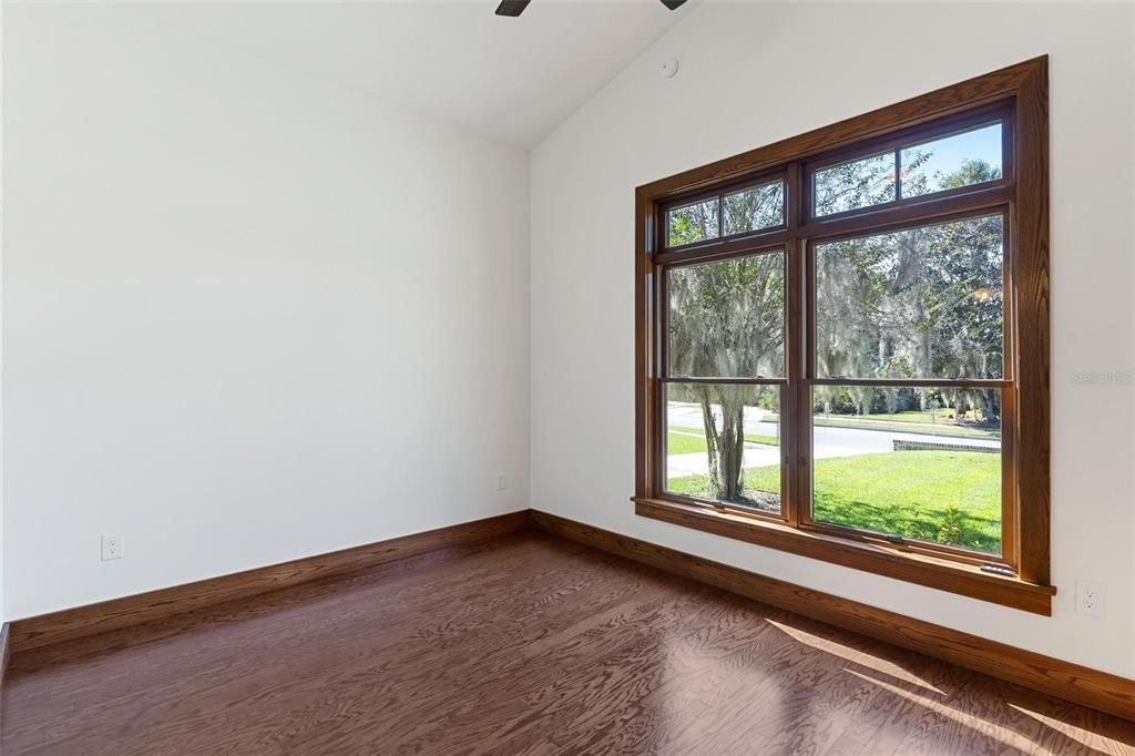For Rent: $3,950 (3 beds, 3 baths, 1761 Square Feet)