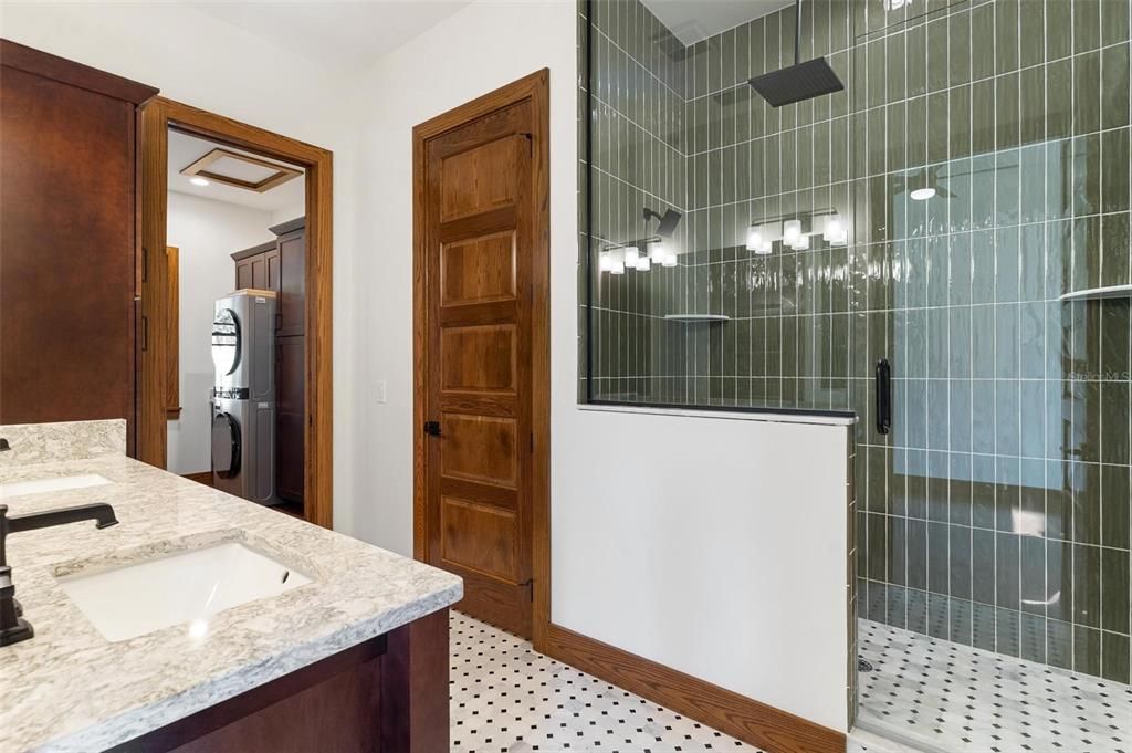 For Rent: $3,950 (3 beds, 3 baths, 1761 Square Feet)