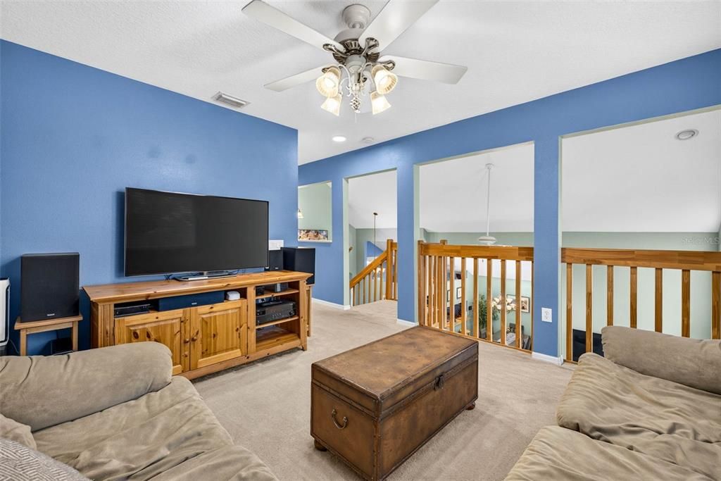 Active With Contract: $384,500 (3 beds, 2 baths, 1778 Square Feet)