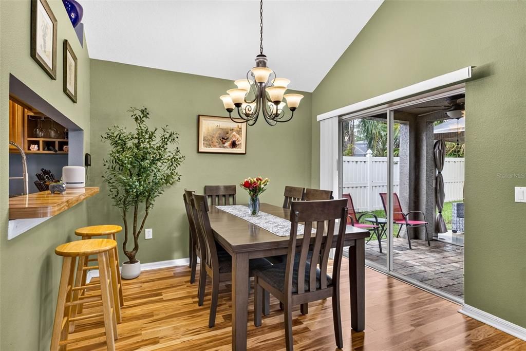 Active With Contract: $384,500 (3 beds, 2 baths, 1778 Square Feet)