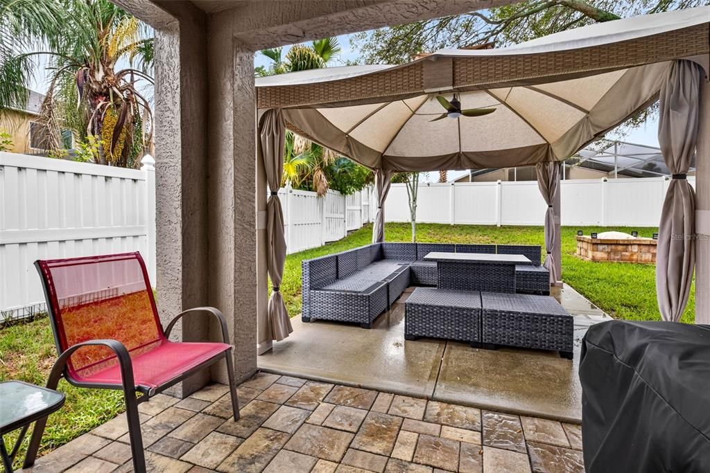 Active With Contract: $384,500 (3 beds, 2 baths, 1778 Square Feet)