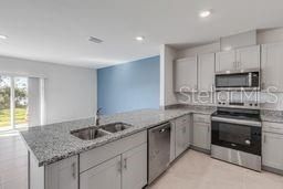 For Rent: $1,900 (3 beds, 2 baths, 1680 Square Feet)