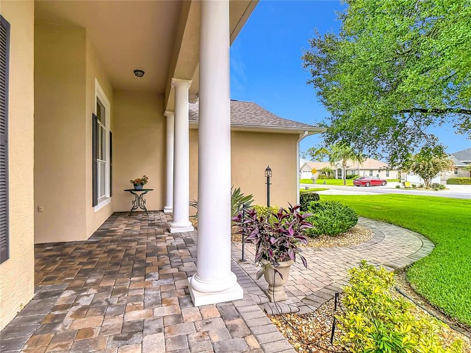 For Sale: $552,000 (3 beds, 2 baths, 2250 Square Feet)