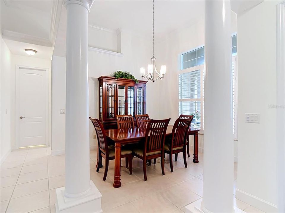 For Sale: $552,000 (3 beds, 2 baths, 2250 Square Feet)