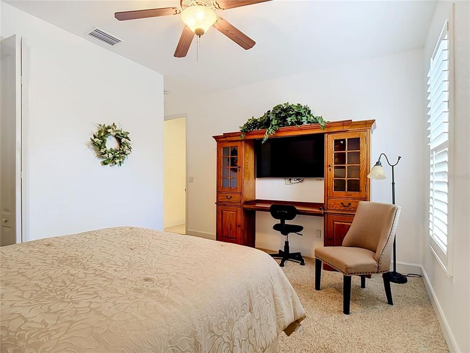 For Sale: $552,000 (3 beds, 2 baths, 2250 Square Feet)