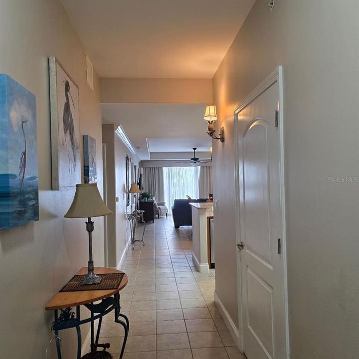 En Venta: $375,000 (2 camas, 2 baños, 1165 Pies cuadrados)