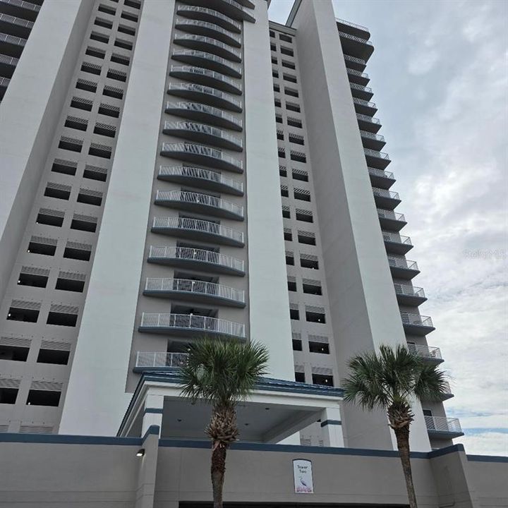 En Venta: $375,000 (2 camas, 2 baños, 1165 Pies cuadrados)
