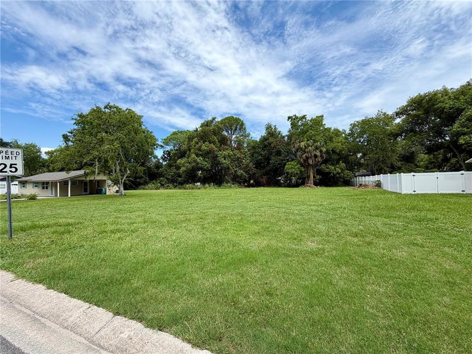 Recently Sold: $50,000 (0.11 acres)