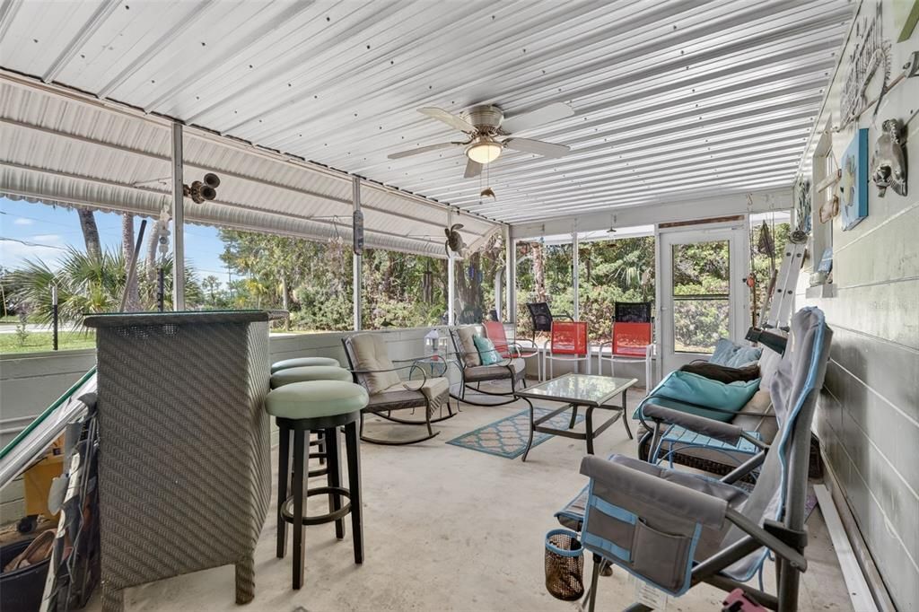 For Sale: $518,000 (3 beds, 2 baths, 1176 Square Feet)