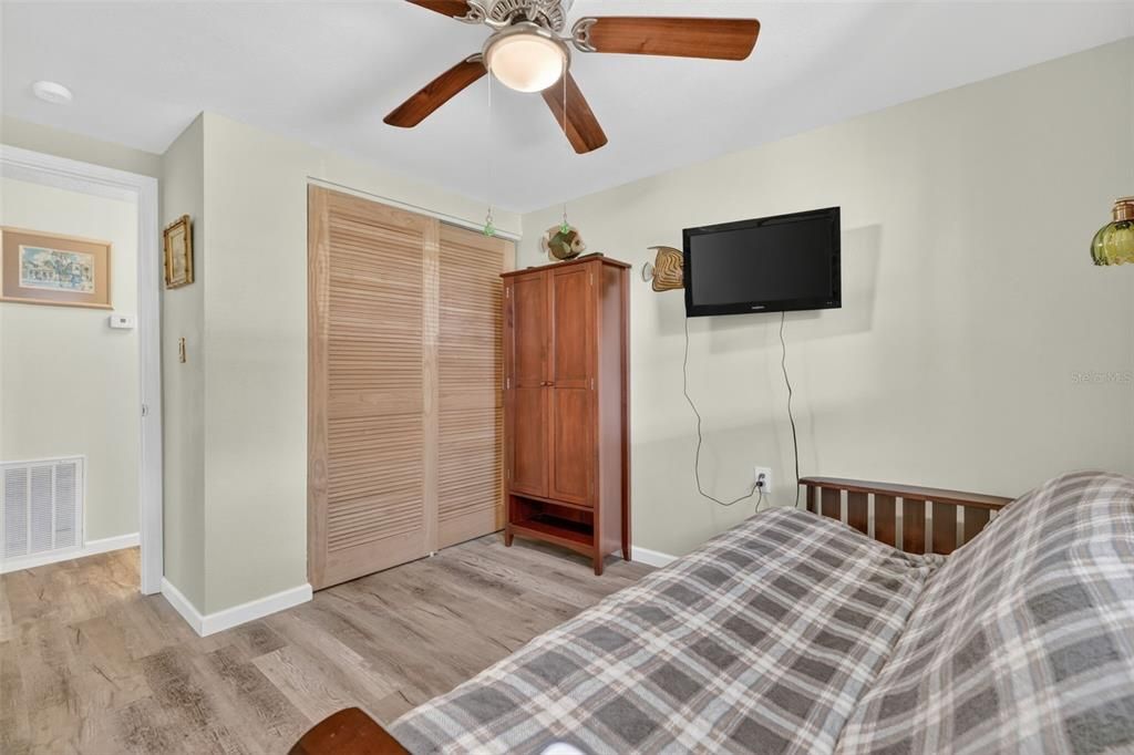 For Sale: $518,000 (3 beds, 2 baths, 1176 Square Feet)