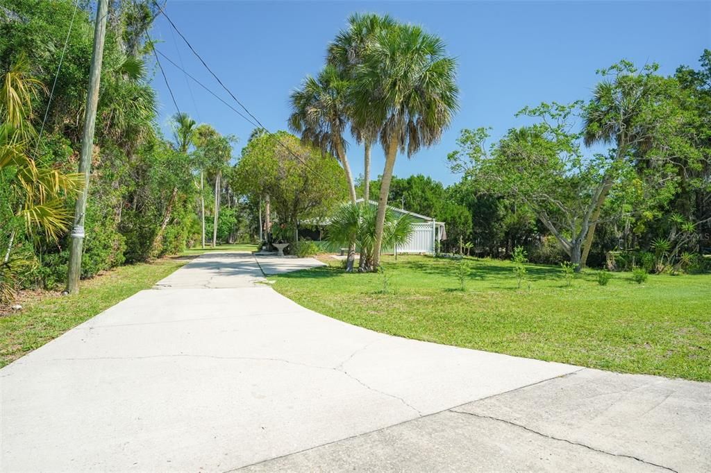 For Sale: $518,000 (3 beds, 2 baths, 1176 Square Feet)