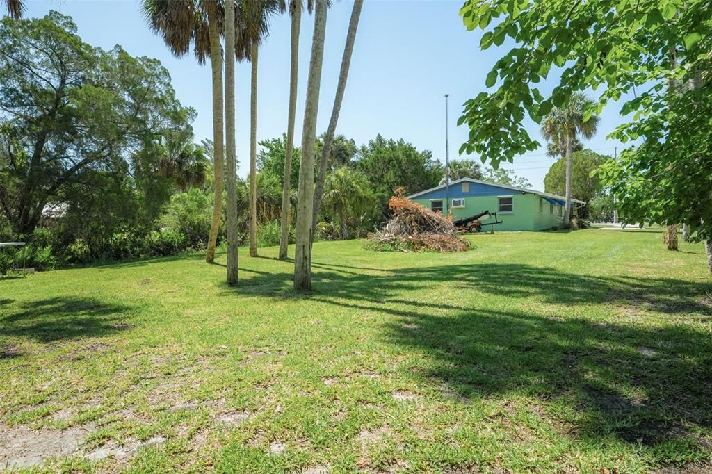 For Sale: $518,000 (3 beds, 2 baths, 1176 Square Feet)