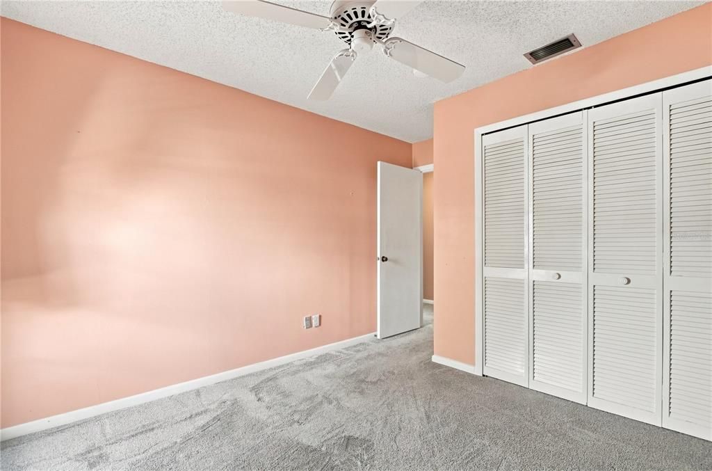 For Sale: $500,000 (3 beds, 2 baths, 1718 Square Feet)
