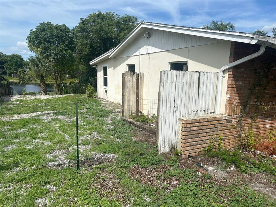 En Venta: $226,900 (3 camas, 3 baños, 1812 Pies cuadrados)