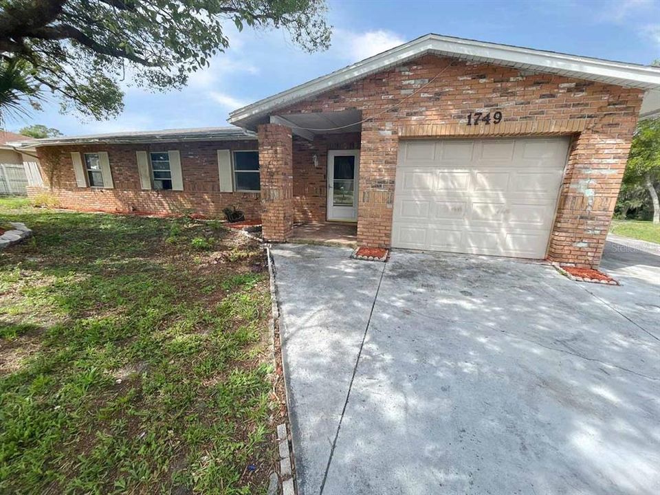En Venta: $226,900 (3 camas, 3 baños, 1812 Pies cuadrados)