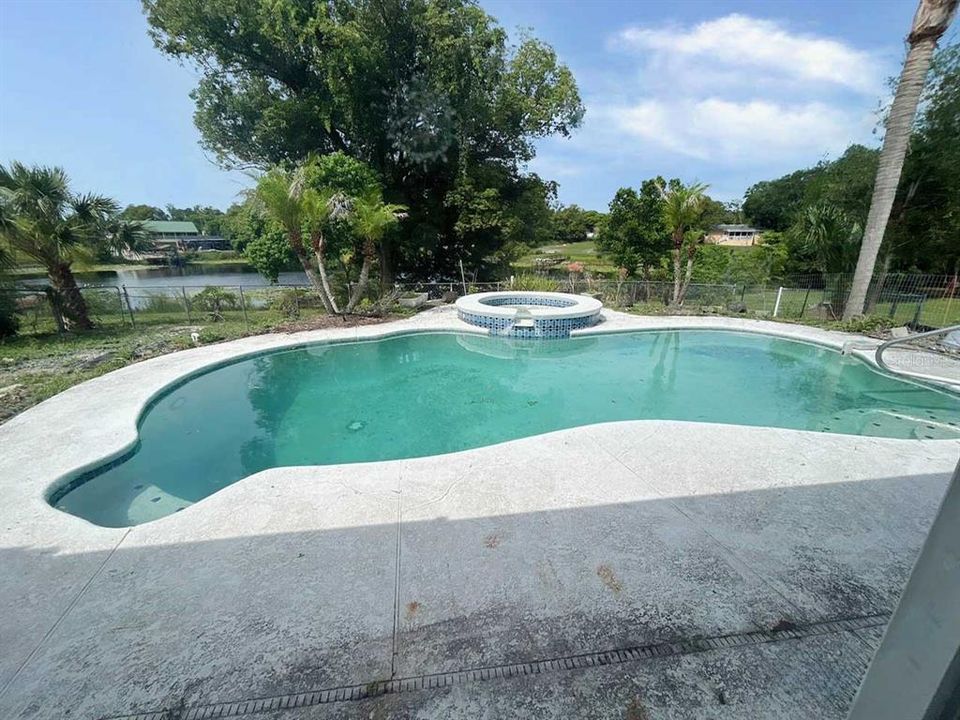 En Venta: $226,900 (3 camas, 3 baños, 1812 Pies cuadrados)