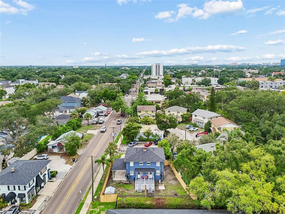 For Rent: $1,850 (2 beds, 1 baths, 1848 Square Feet)