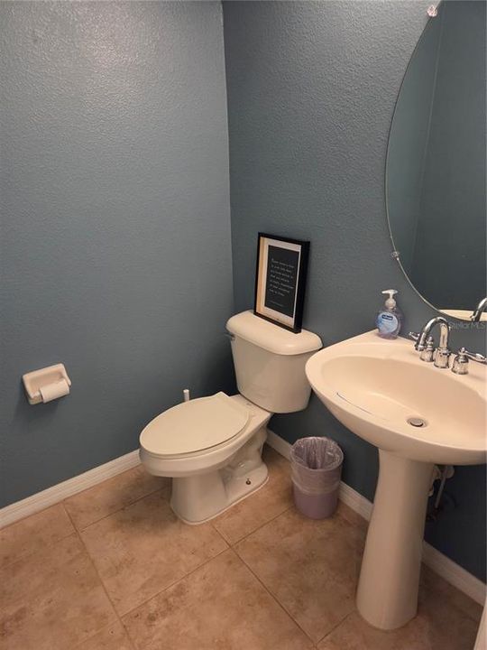 For Rent: $2,300 (3 beds, 3 baths, 2277 Square Feet)