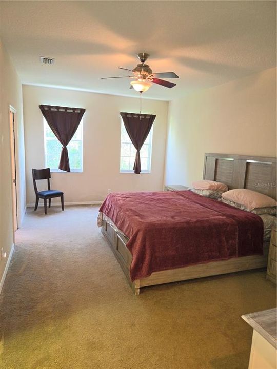 For Rent: $2,300 (3 beds, 3 baths, 2277 Square Feet)