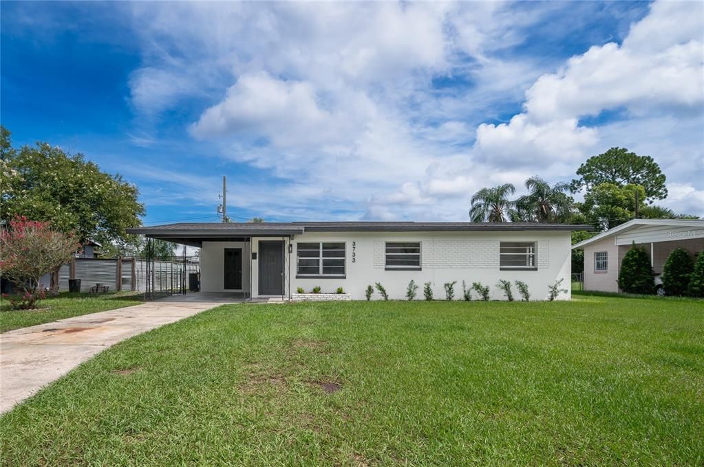 En Venta: $425,000 (3 camas, 2 baños, 1323 Pies cuadrados)