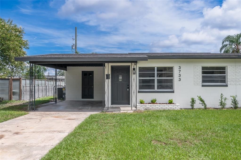 En Venta: $425,000 (3 camas, 2 baños, 1323 Pies cuadrados)