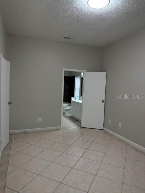 For Rent: $2,275 (3 beds, 2 baths, 1268 Square Feet)