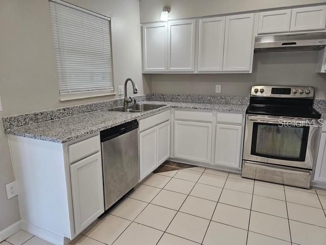 For Rent: $2,275 (3 beds, 2 baths, 1268 Square Feet)