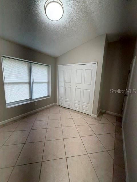 For Rent: $2,275 (3 beds, 2 baths, 1268 Square Feet)