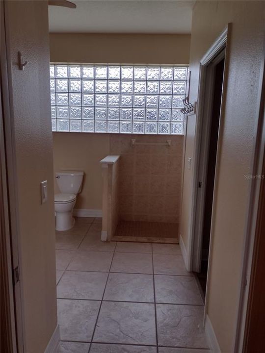В аренду: $2,500 (3 спален, 2 ванн, 2387 Квадратных фут)