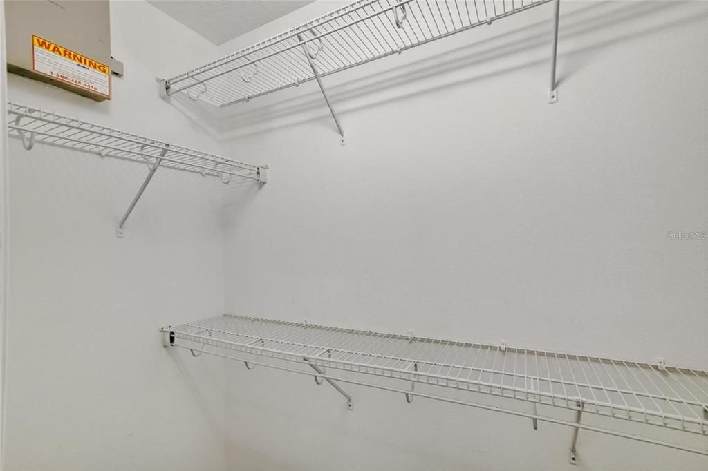 For Rent: $2,300 (3 beds, 2 baths, 1502 Square Feet)