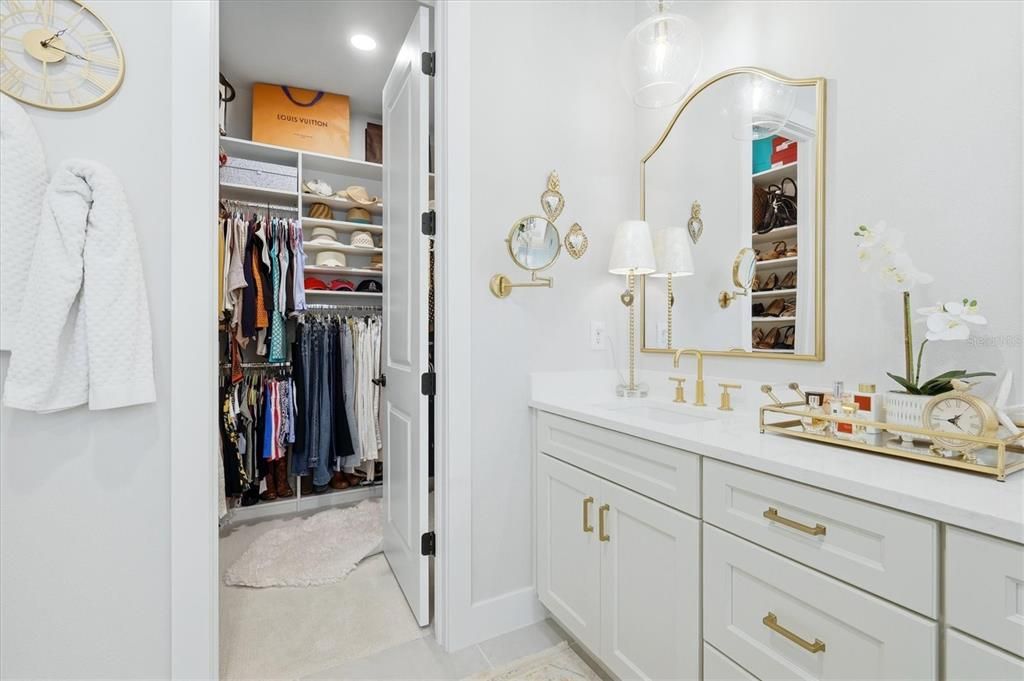 For Sale: $776,900 (3 beds, 2 baths, 2238 Square Feet)