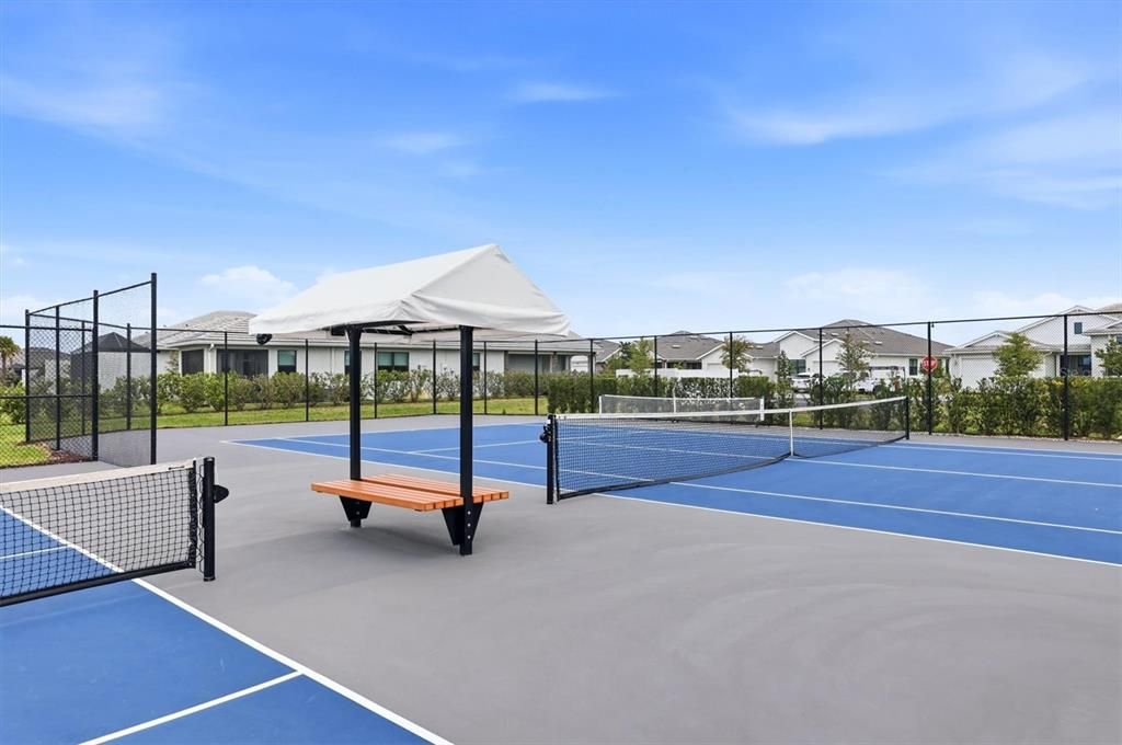 For Sale: $776,900 (3 beds, 2 baths, 2238 Square Feet)