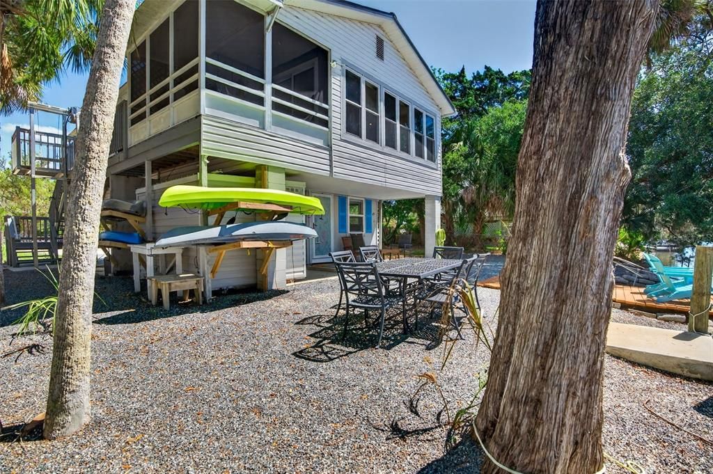 En Venta: $418,000 (2 camas, 1 baños, 1048 Pies cuadrados)