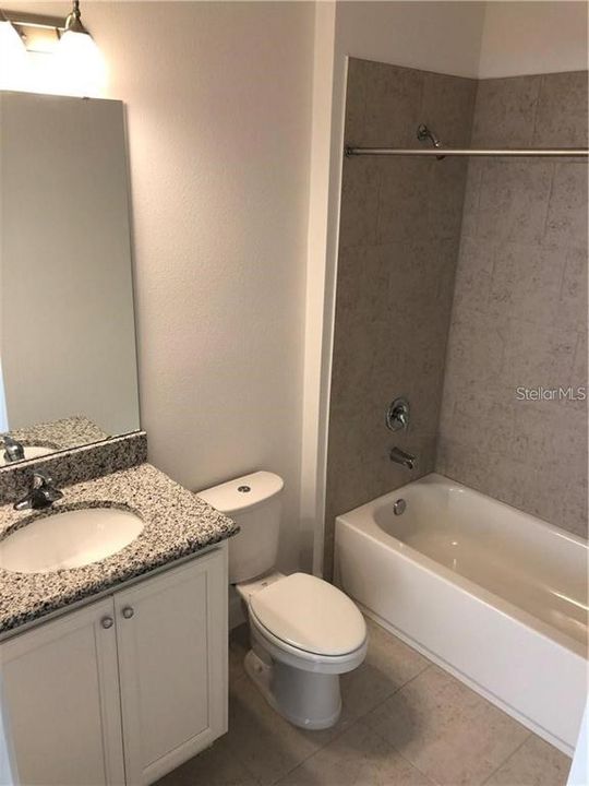 В аренду: $1,850 (1 спален, 1 ванн, 910 Квадратных фут)