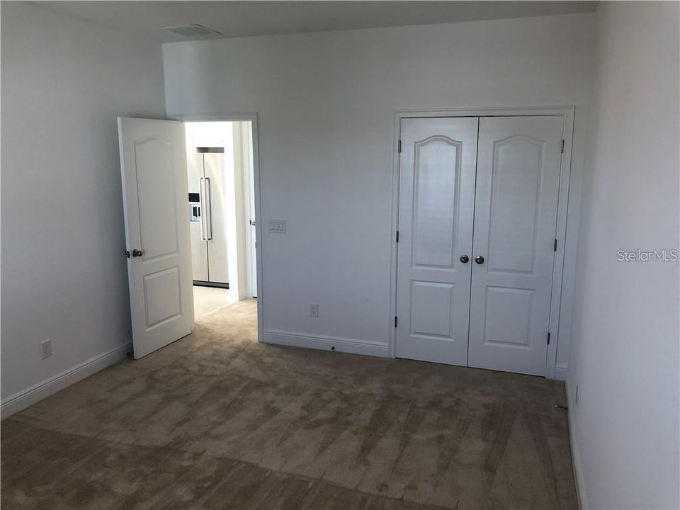 В аренду: $1,850 (1 спален, 1 ванн, 910 Квадратных фут)