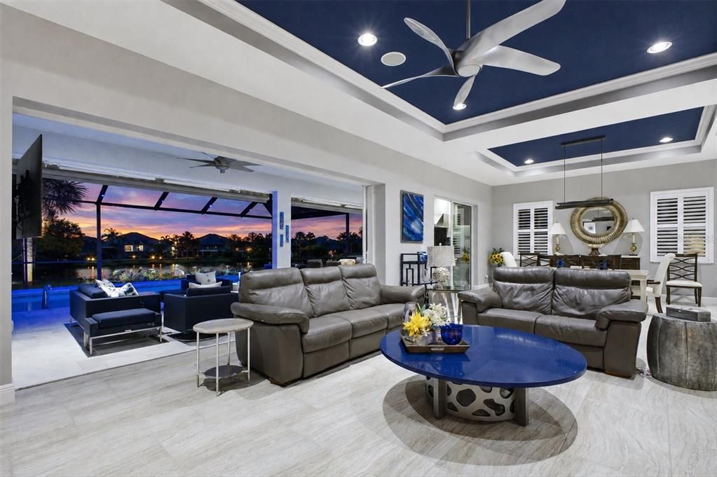 For Sale: $1,200,000 (3 beds, 4 baths, 2725 Square Feet)