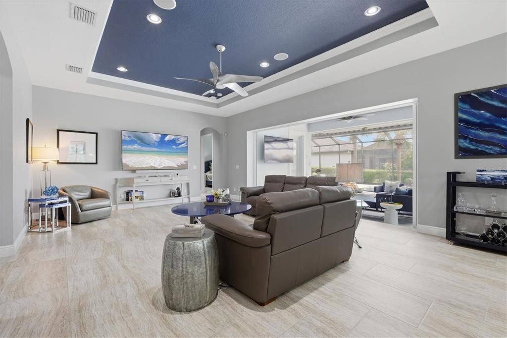 For Sale: $1,200,000 (3 beds, 4 baths, 2725 Square Feet)