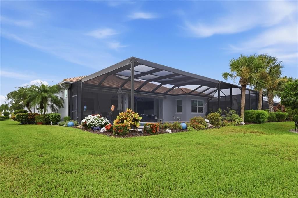 For Sale: $1,200,000 (3 beds, 4 baths, 2725 Square Feet)