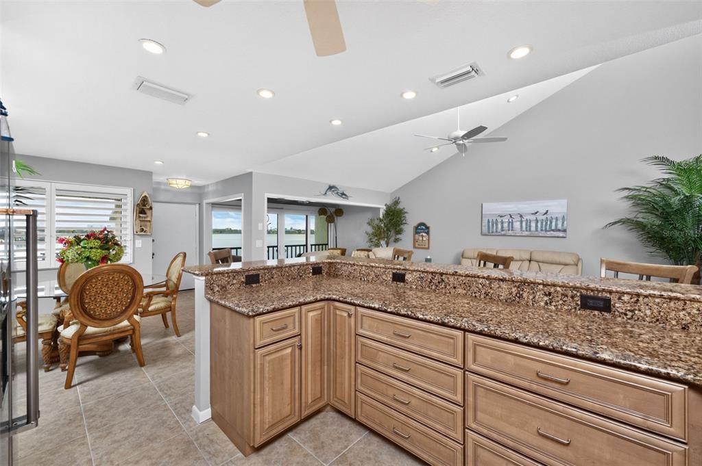 For Sale: $495,000 (2 beds, 3 baths, 1856 Square Feet)