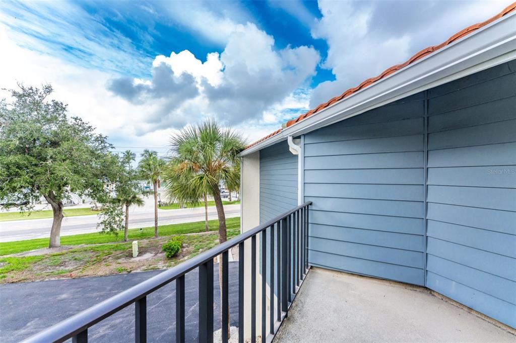For Sale: $495,000 (2 beds, 3 baths, 1856 Square Feet)